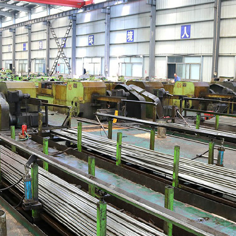 20号精密钢管广泛应用于机械制造、汽车制造、航空航天、石油化工、建筑等领域